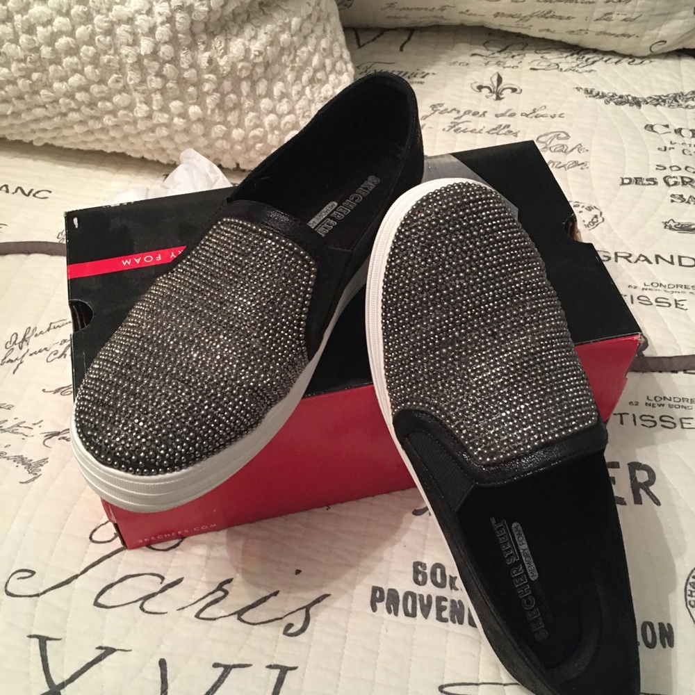 SKETCHERS